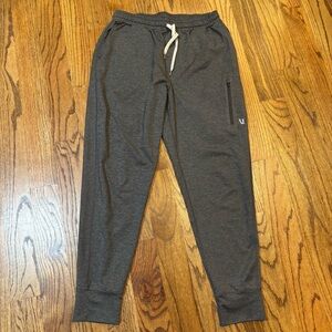 Vuori Sunday Performance Joggers Men’s Medium Charcoal Gray Zip Pocket